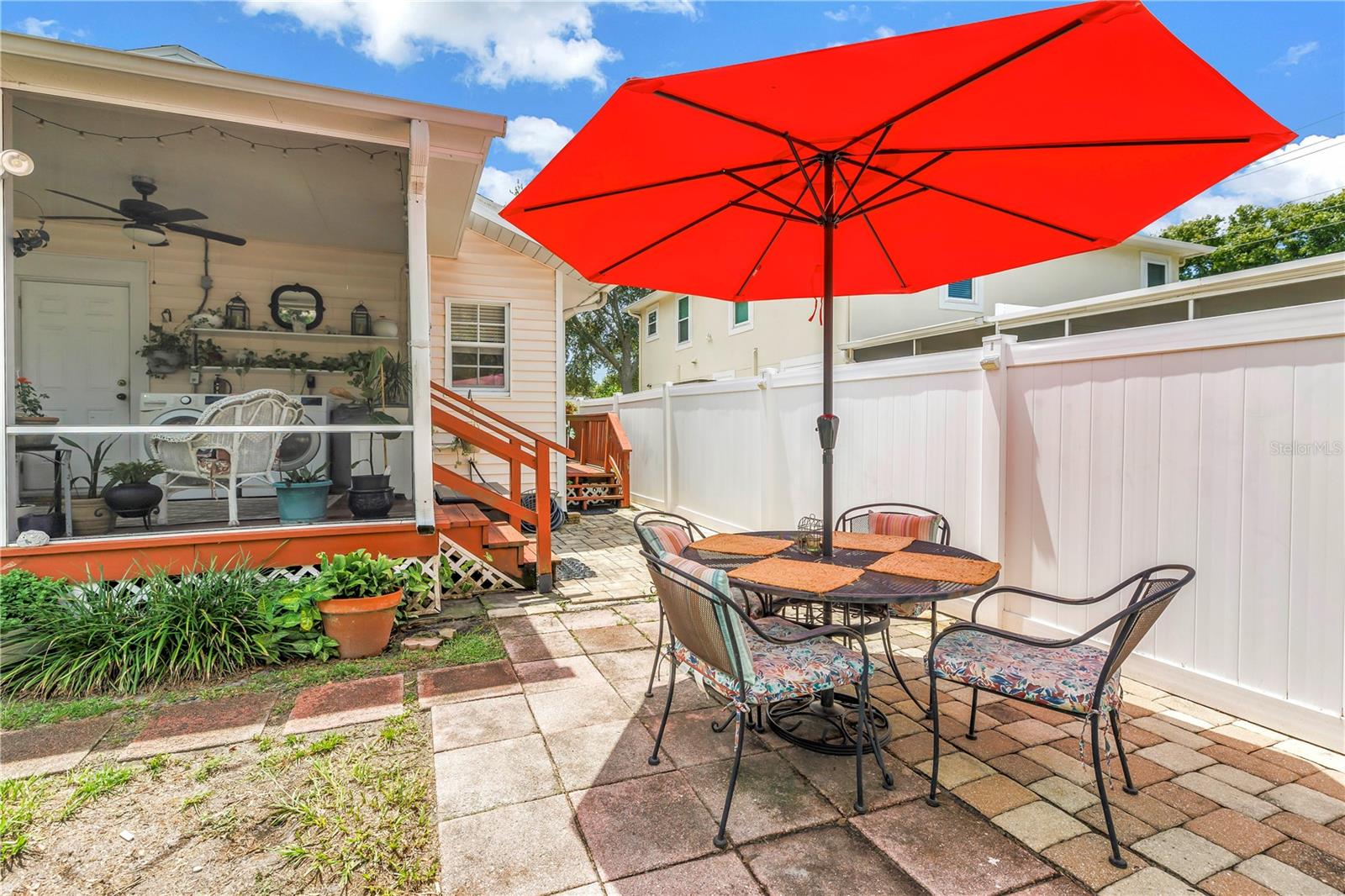 2711 W FIG ST — photo 31