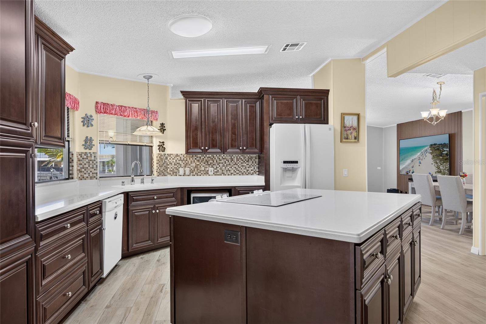 501 LA PLAYA CIR — photo 14