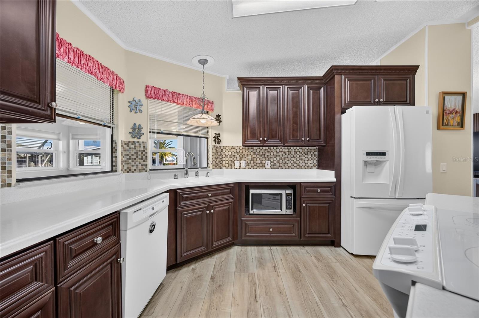 501 LA PLAYA CIR — photo 13
