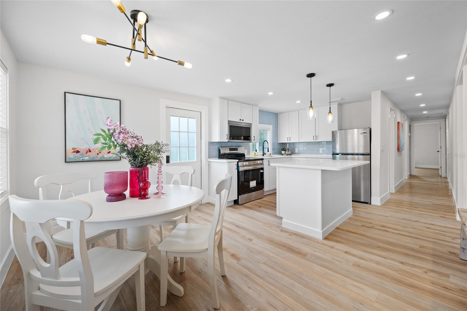 2547 KINGSTON ST S — photo 12