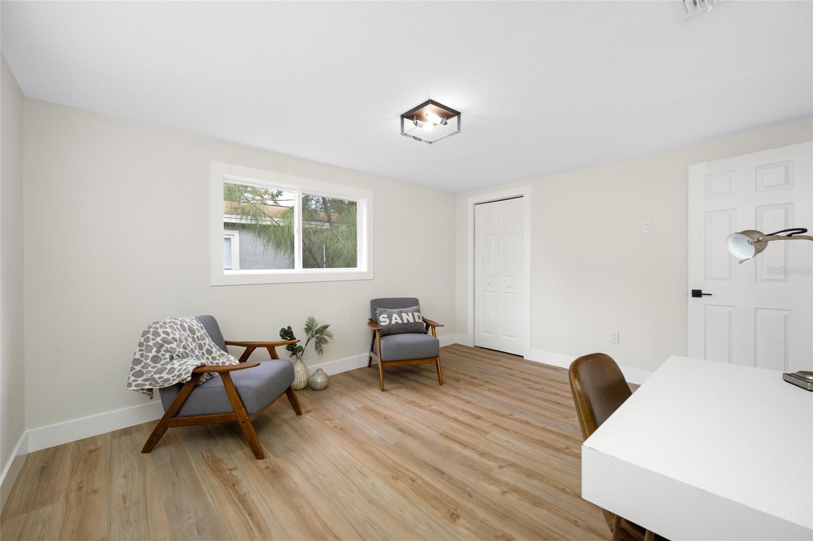 2547 KINGSTON ST S — photo 20
