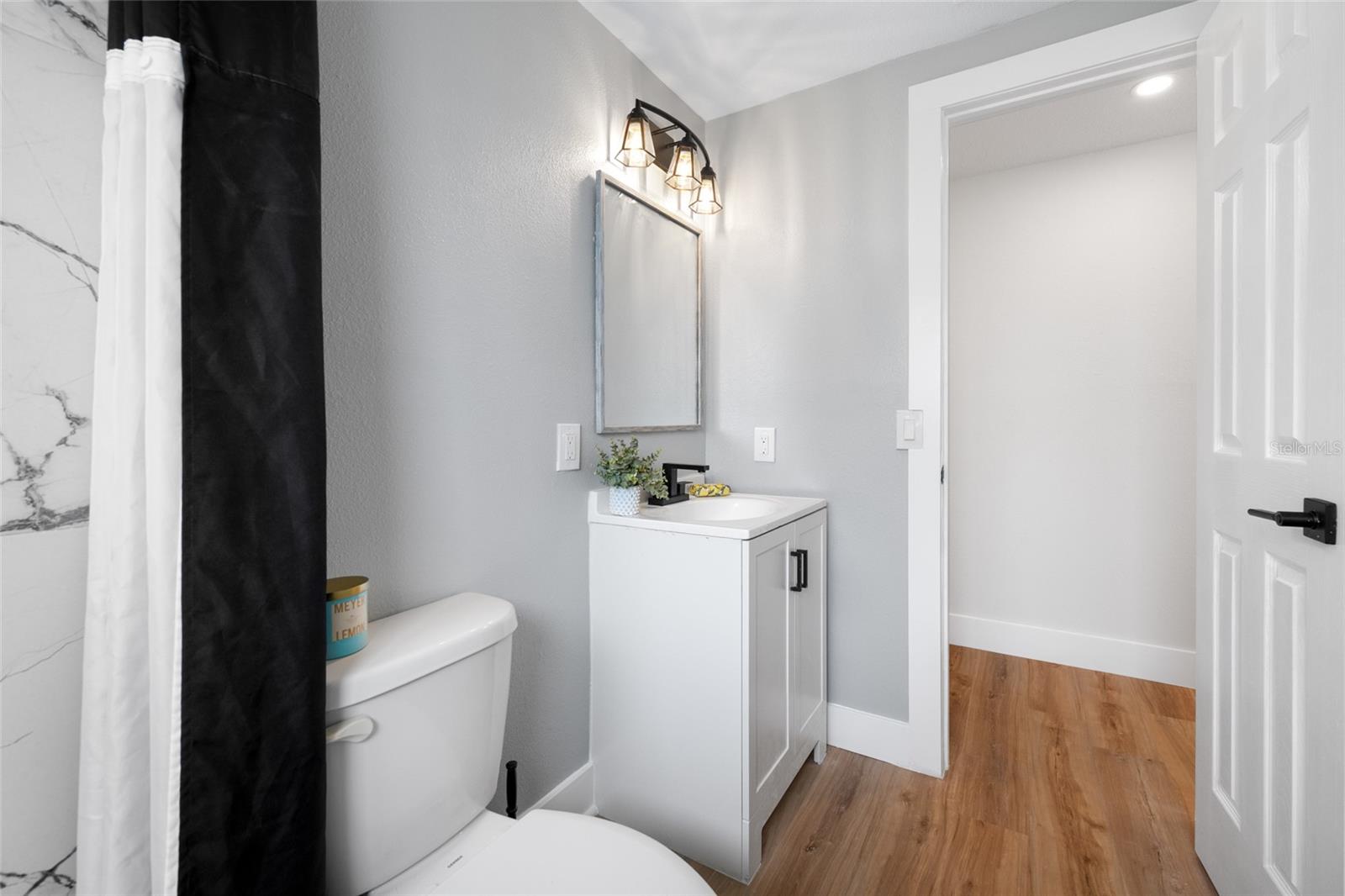 2547 KINGSTON ST S — photo 18