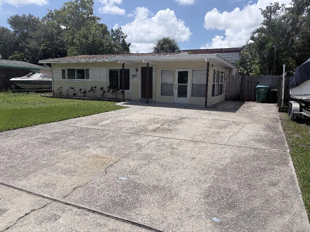 2209 EUCLID CIR S — photo 3