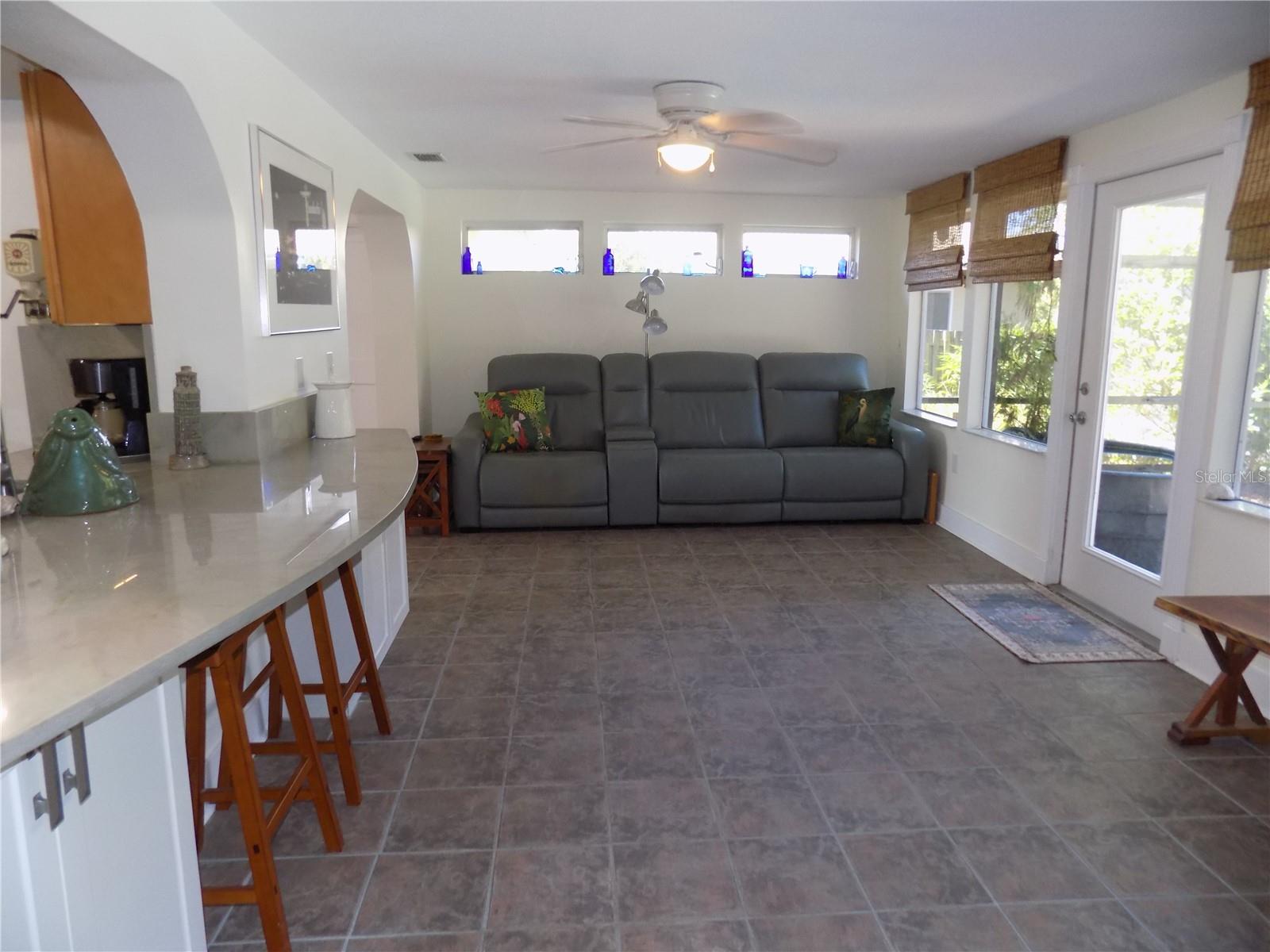 1874 WATEROAK DR W — photo 10