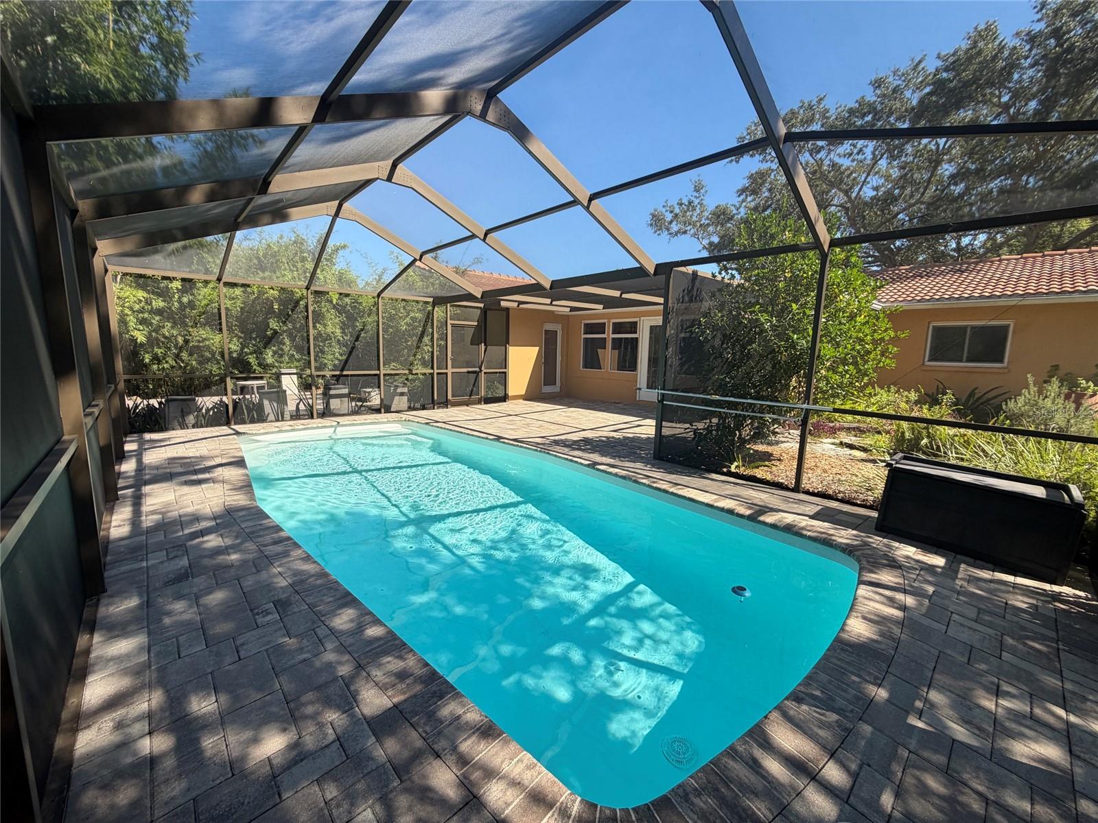1874 WATEROAK DR W — photo 20