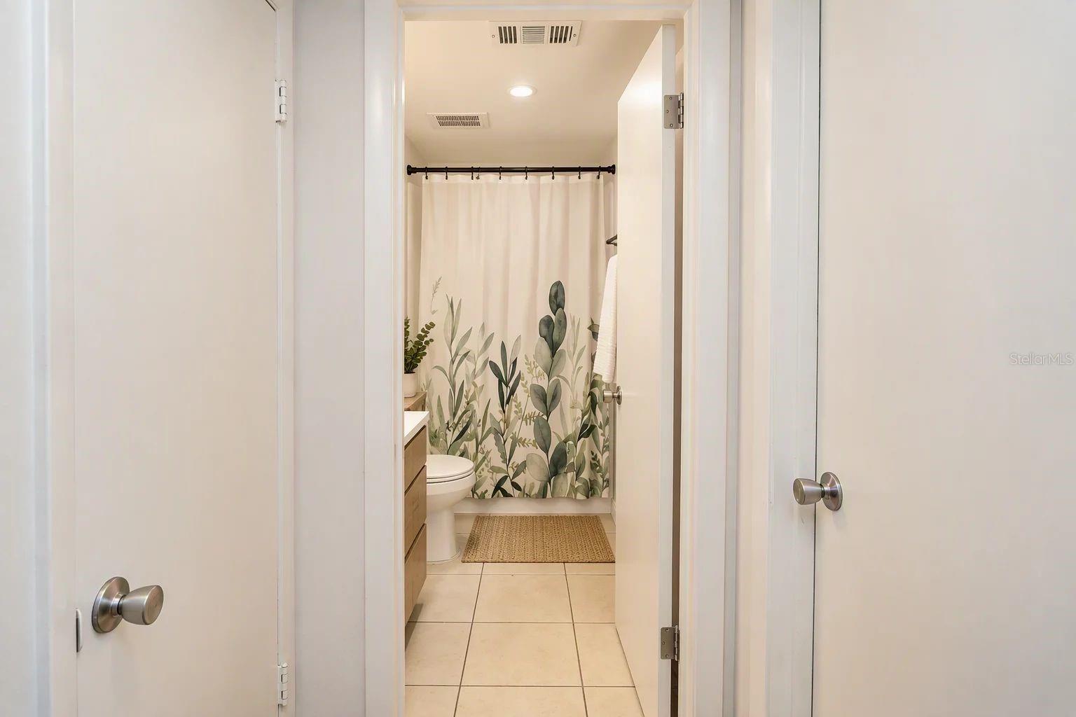 120 S CHURCH AVE #206 — photo 12