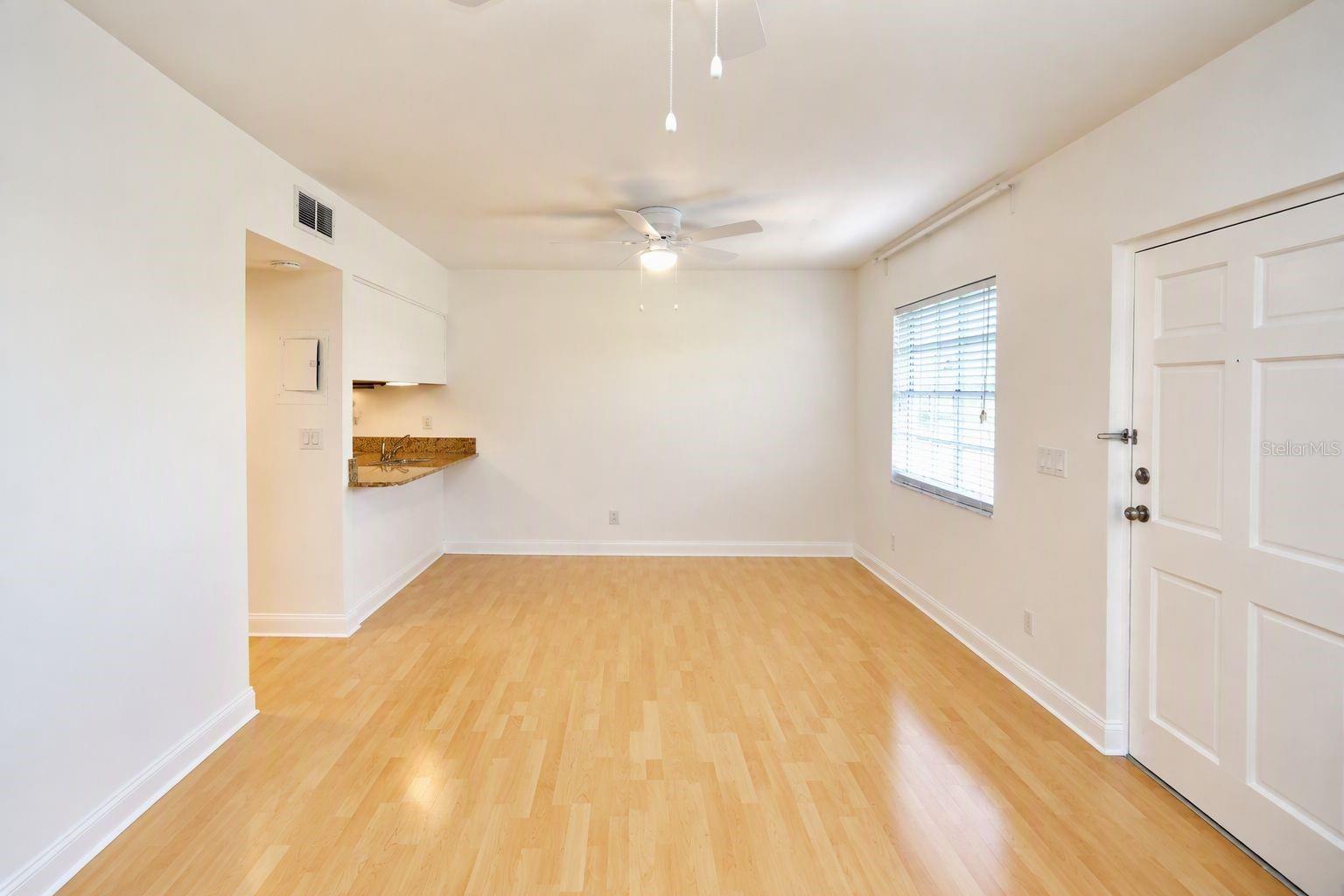 120 S CHURCH AVE #206 — photo 4