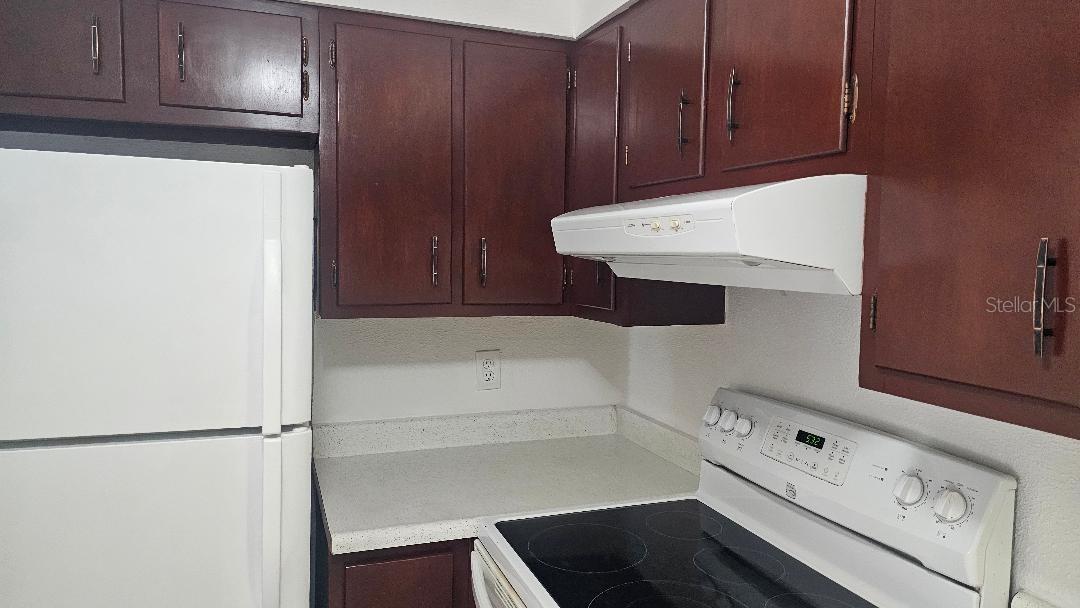 10365 PARADISE BLVD #10 — photo 2