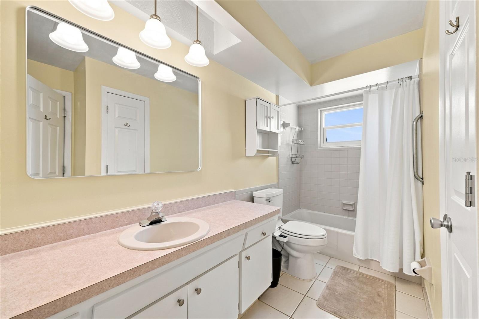 2069 KINGFISHER DR — photo 36