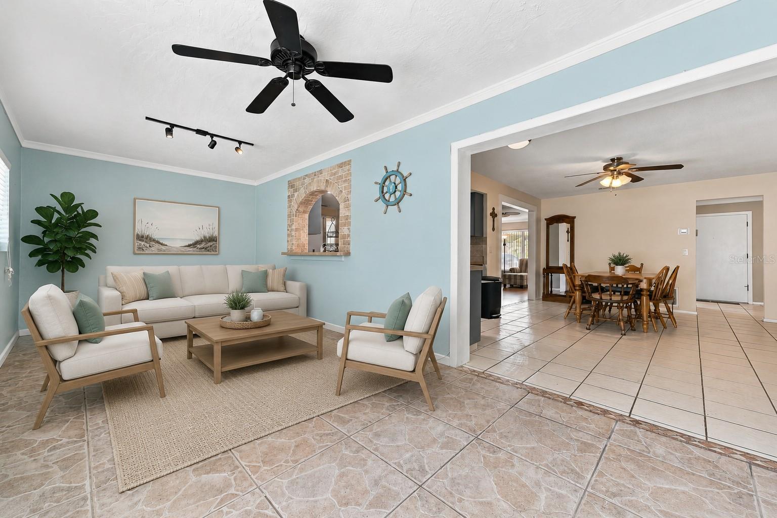 2069 KINGFISHER DR — photo 19
