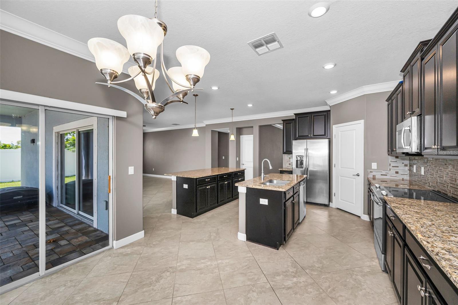 11923 CINNAMON FERN DR — photo 24
