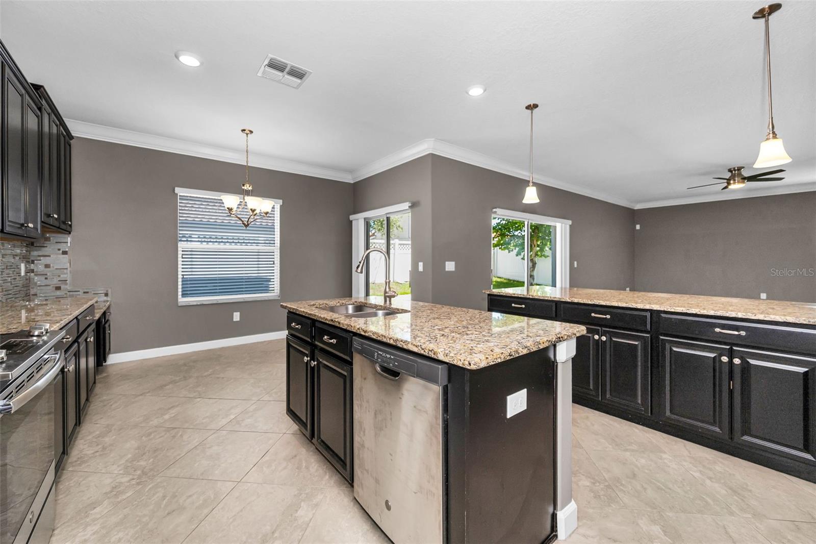 11923 CINNAMON FERN DR — photo 19