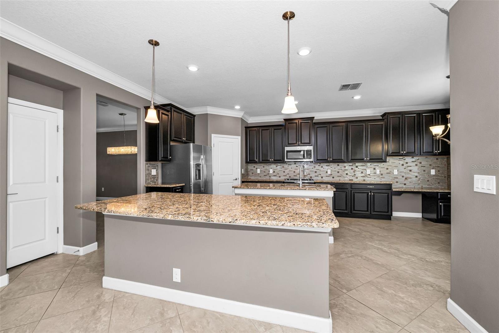 11923 CINNAMON FERN DR — photo 16