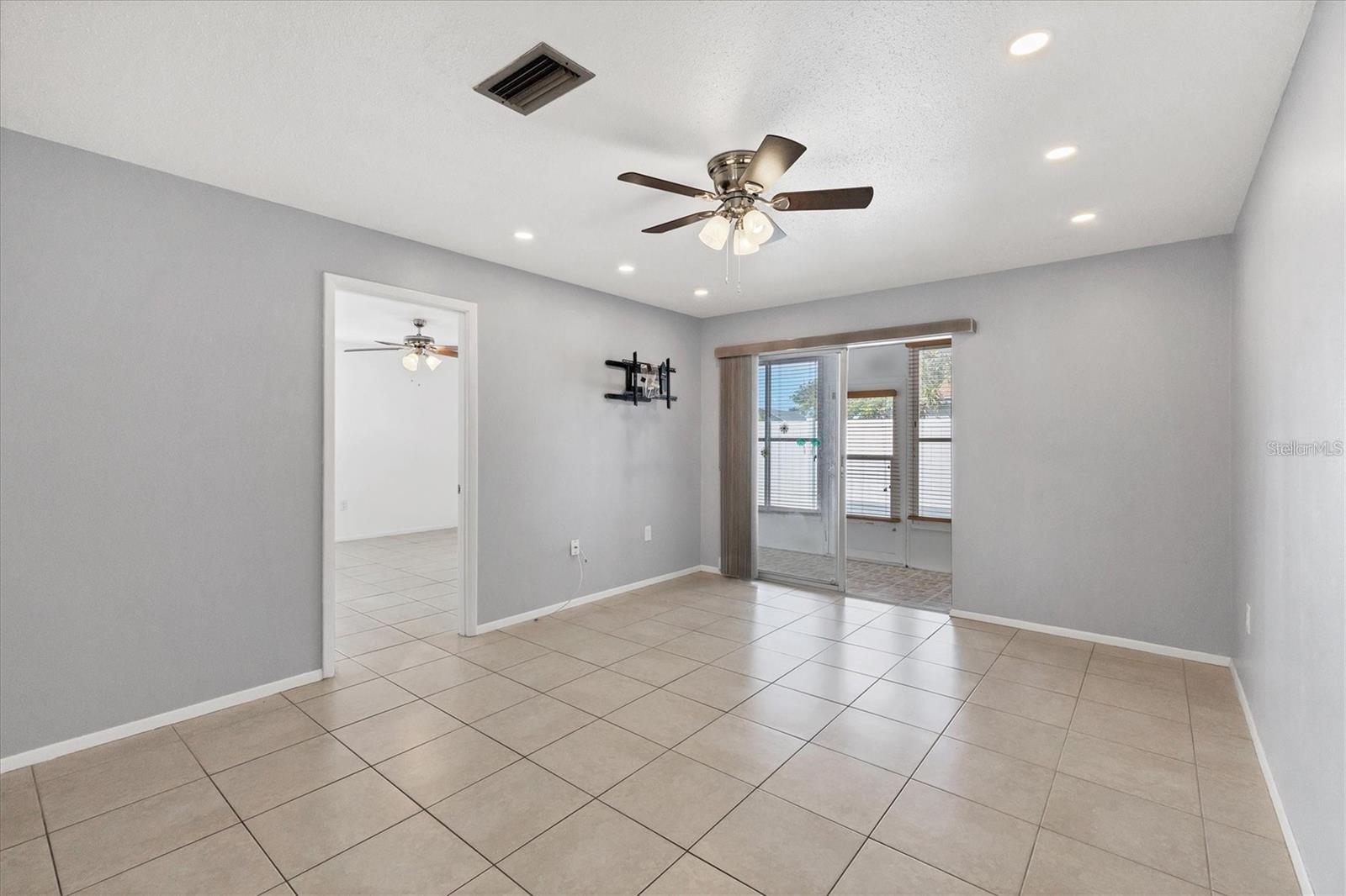 4608 PARK ACRES DR — photo 7