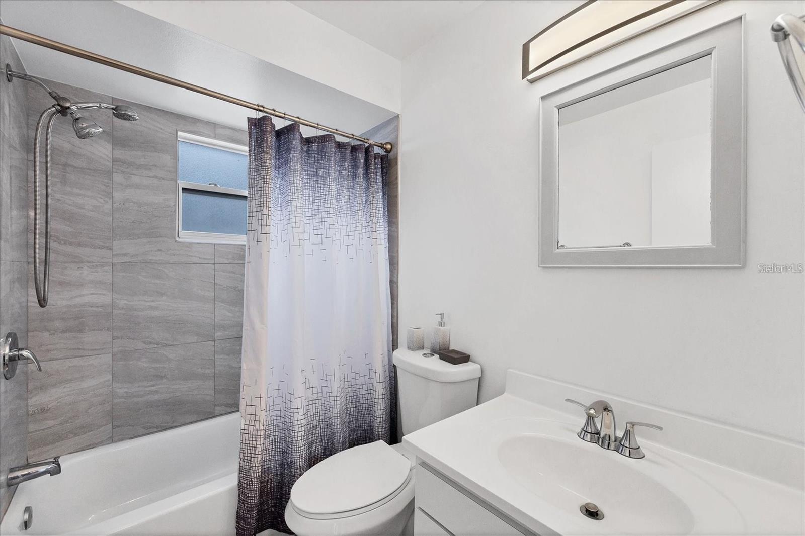 4608 PARK ACRES DR — photo 18