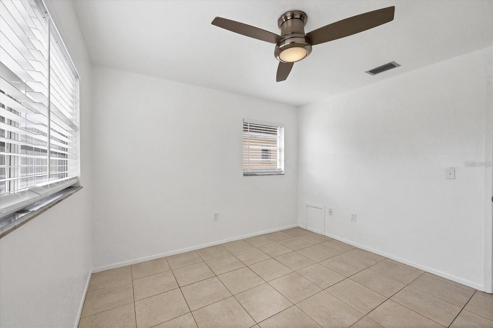 4608 PARK ACRES DR — photo 17
