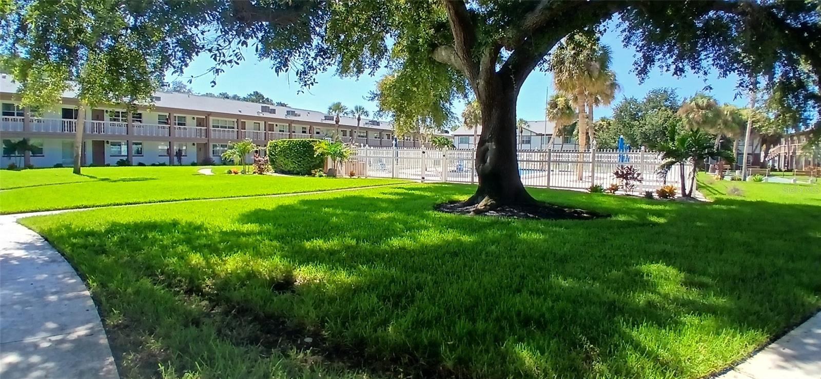 650 PINELLAS POINT DR S #110 — photo 27