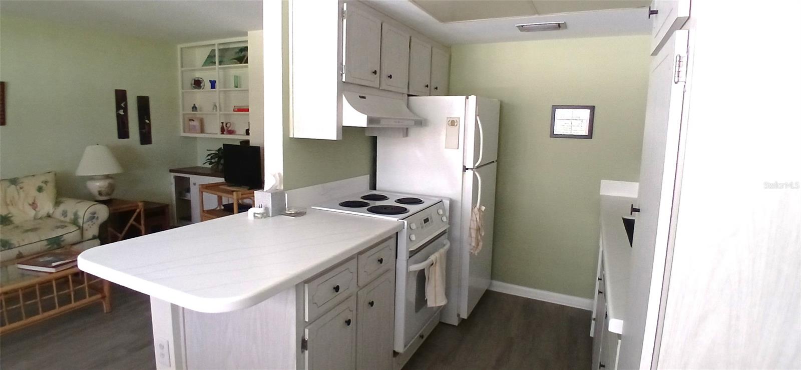 650 PINELLAS POINT DR S #110 — photo 11
