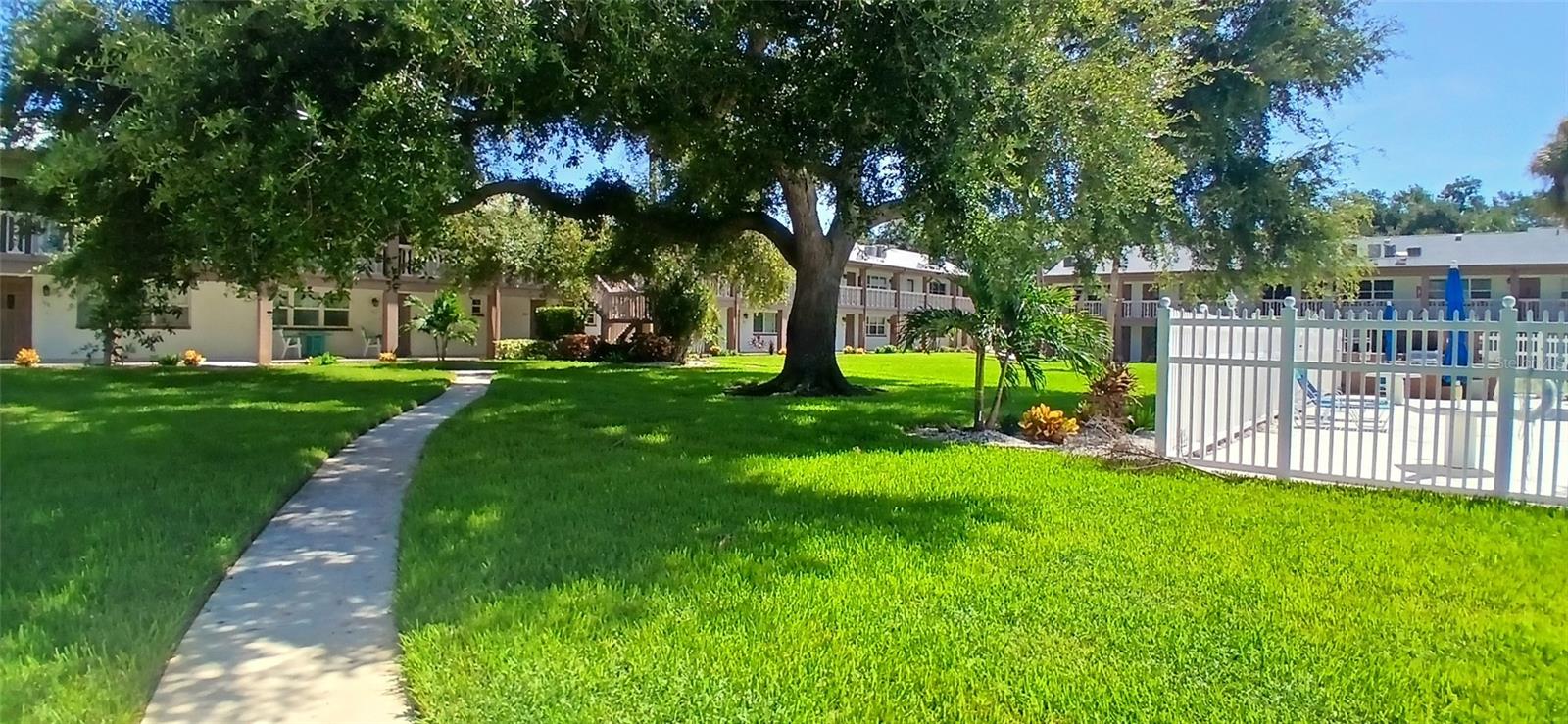 650 PINELLAS POINT DR S #110 — photo 26