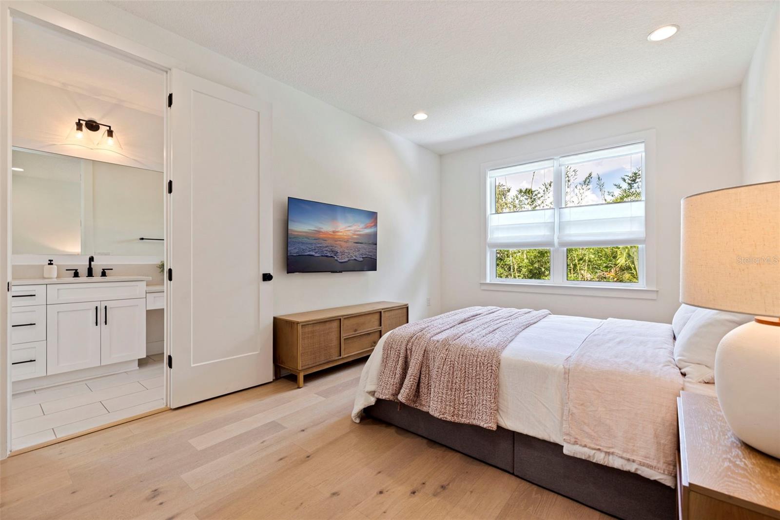410 S HABANA AVE #1 — photo 4
