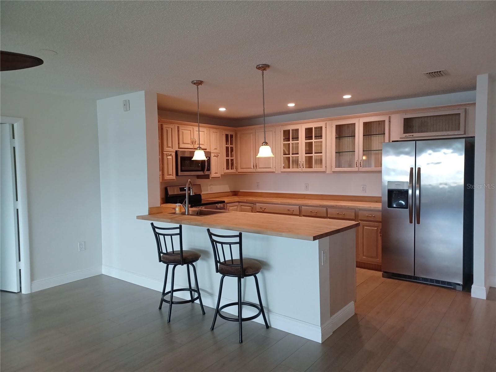 100 BLUFF VIEW DR #603C — photo 8