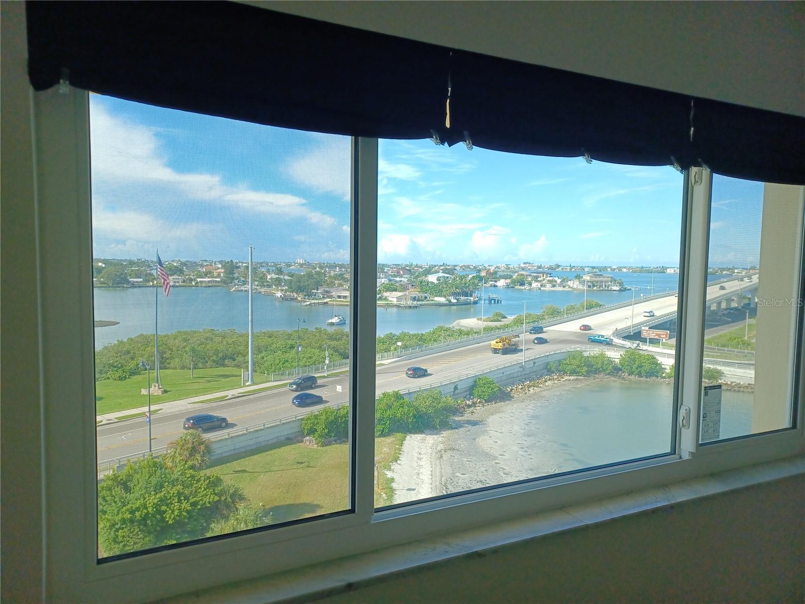 100 BLUFF VIEW DR #603C — photo 23