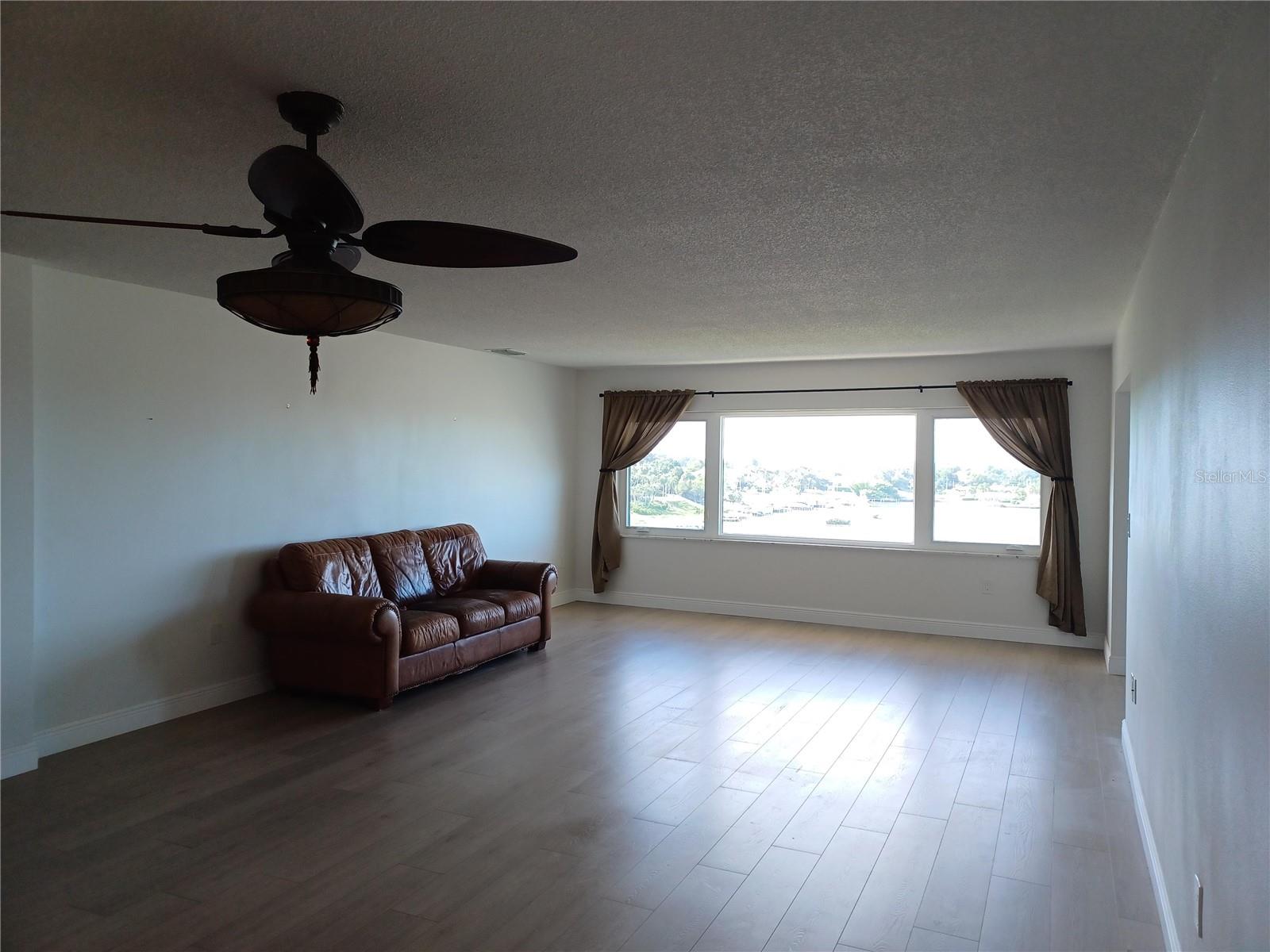 100 BLUFF VIEW DR #603C — photo 9
