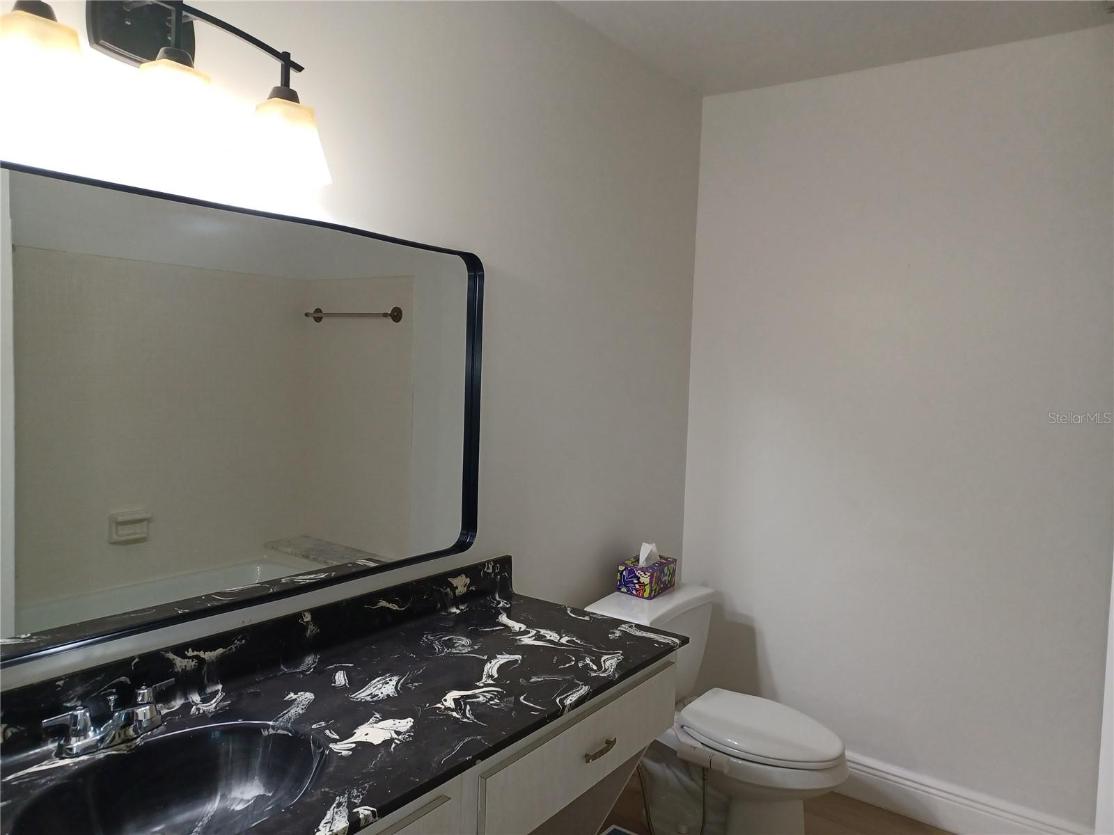 100 BLUFF VIEW DR #603C — photo 25