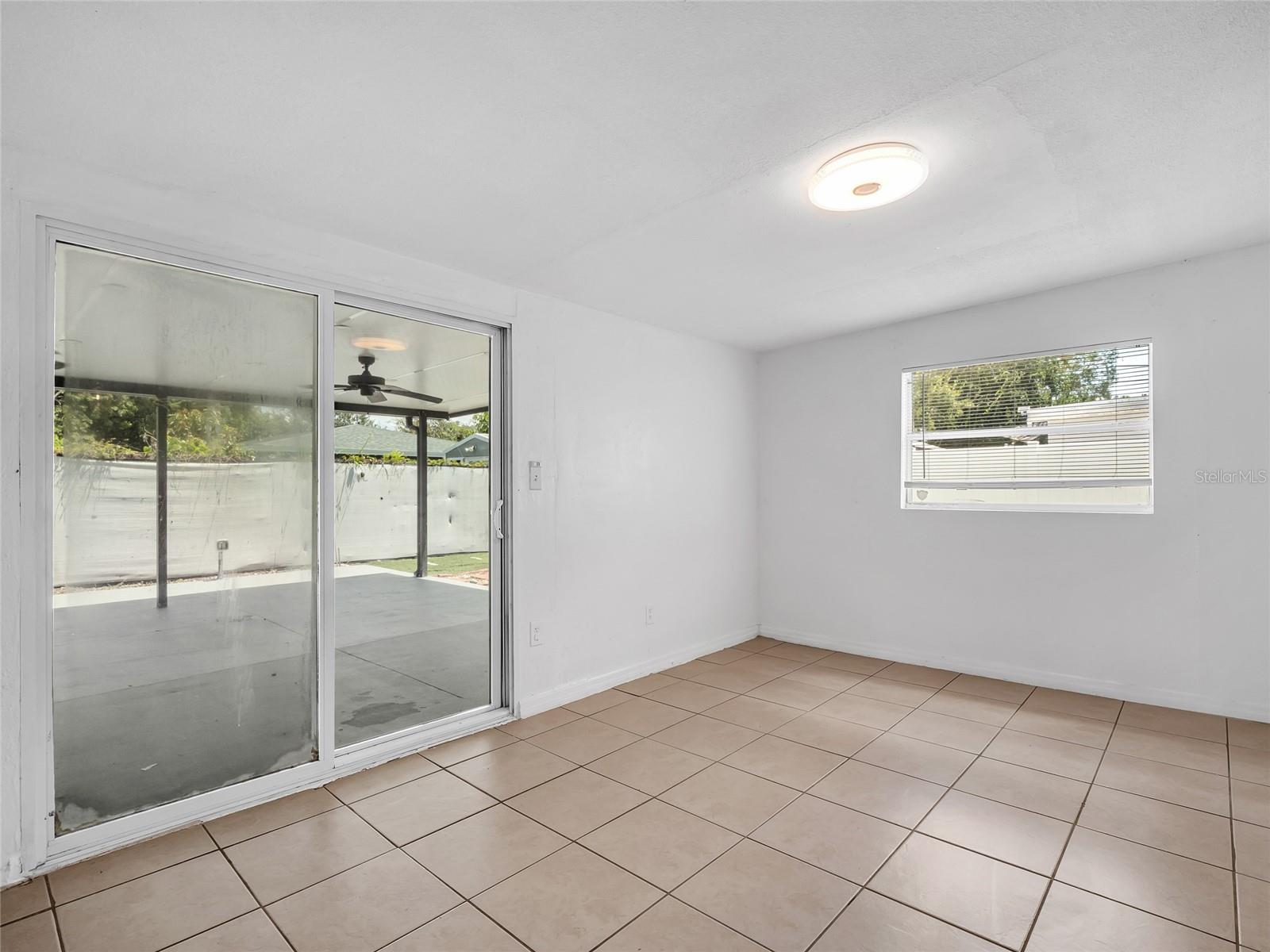 7413 N ARRAWANA AVE — photo 10