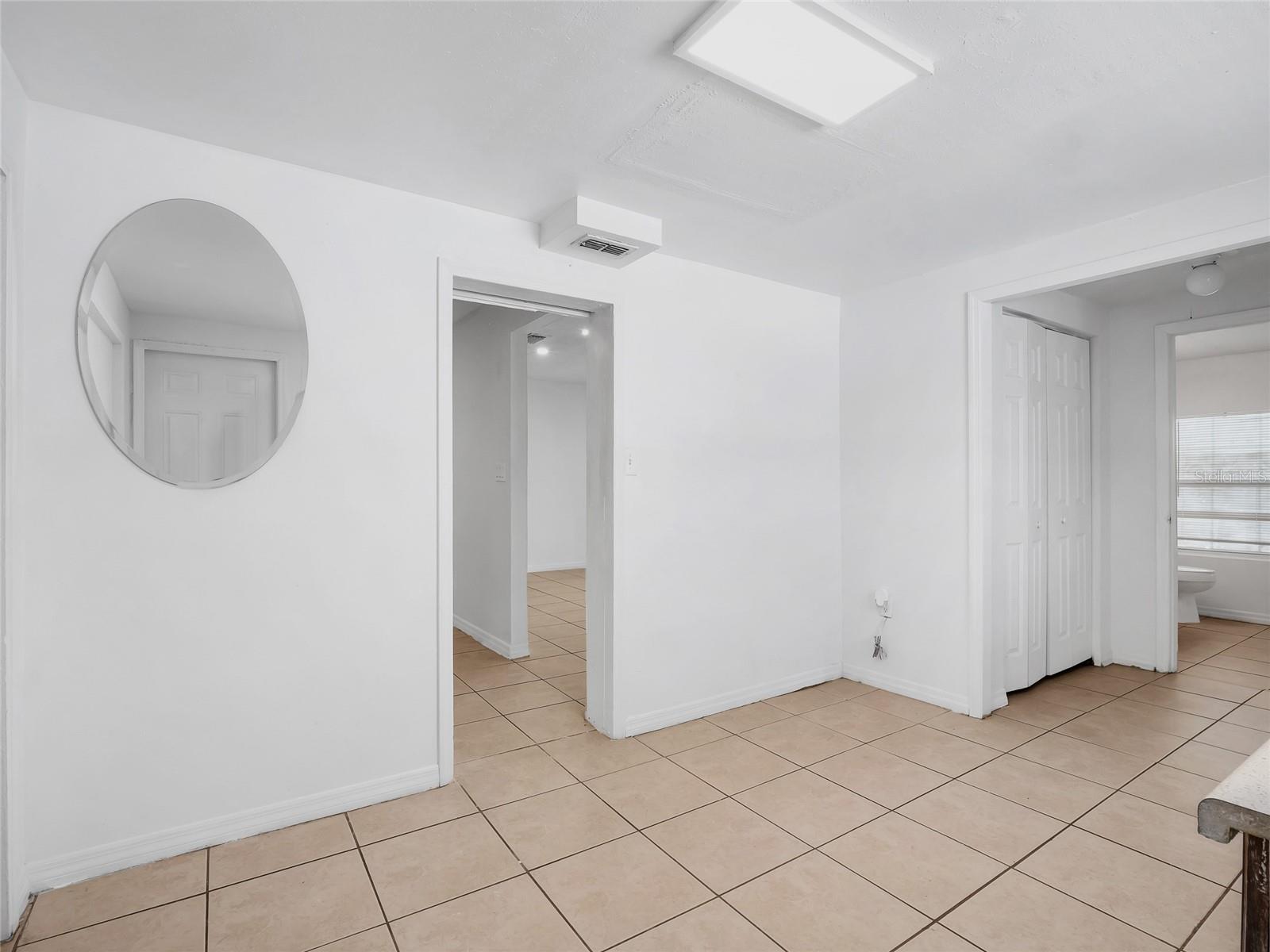 7413 N ARRAWANA AVE — photo 19