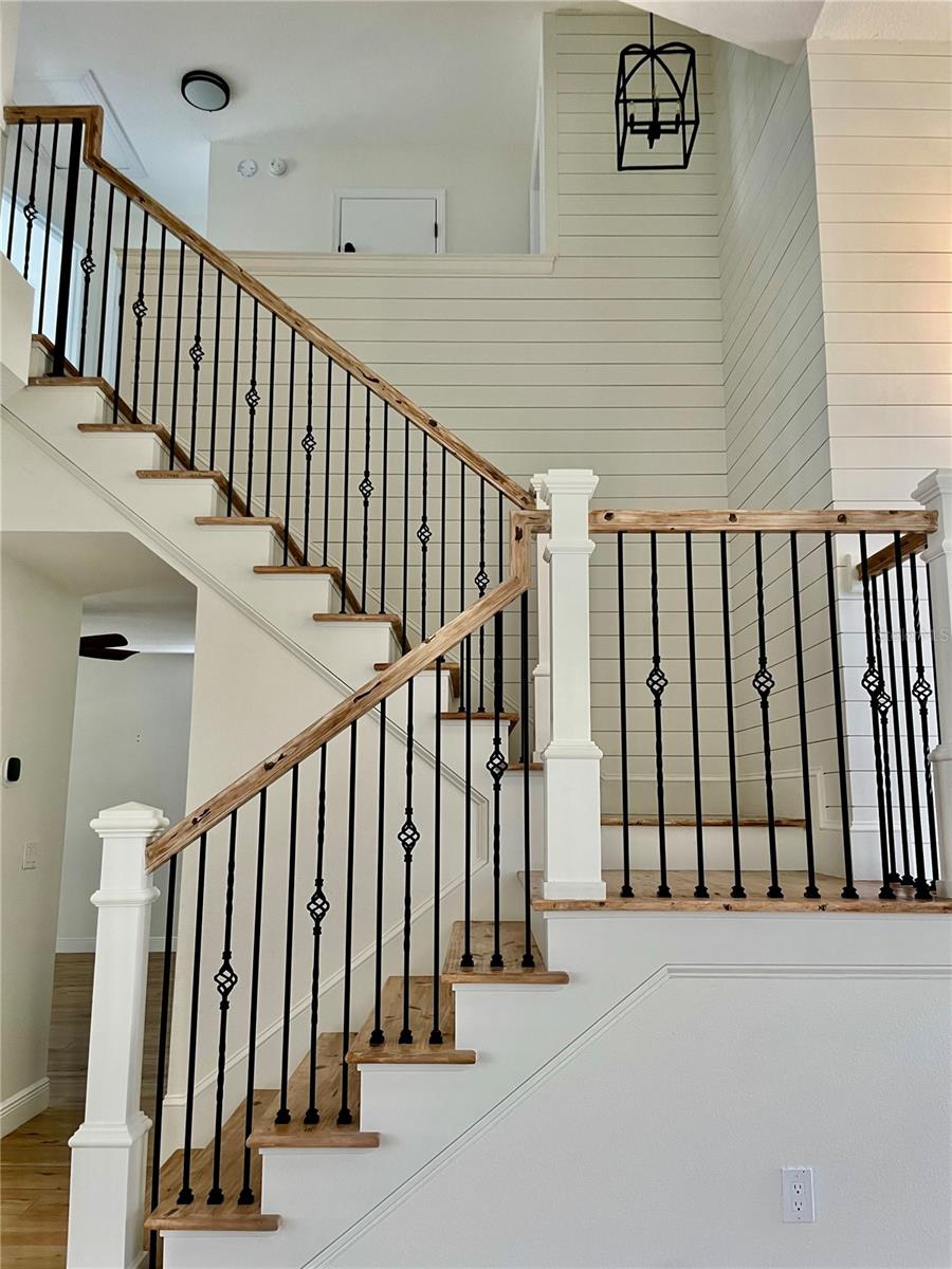 13261 ROYAL GEORGE AVE — photo 2