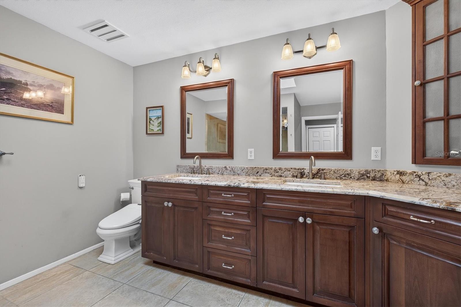 2631 ROYAL LIVERPOOL DR — photo 34