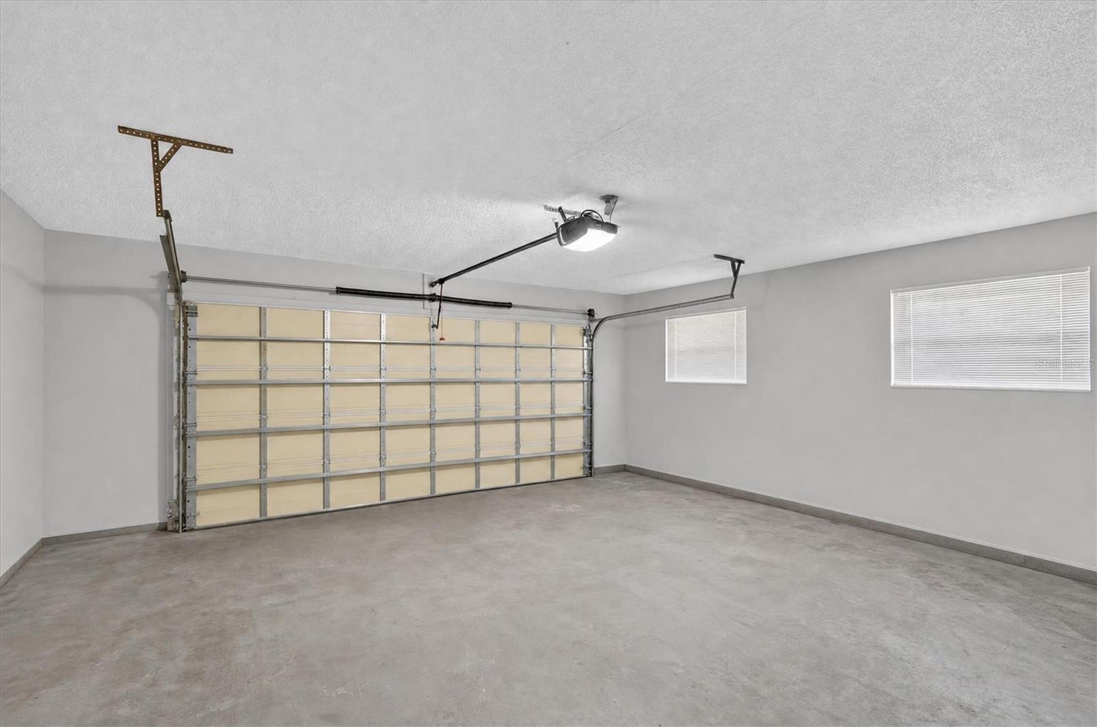 2631 ROYAL LIVERPOOL DR — photo 53