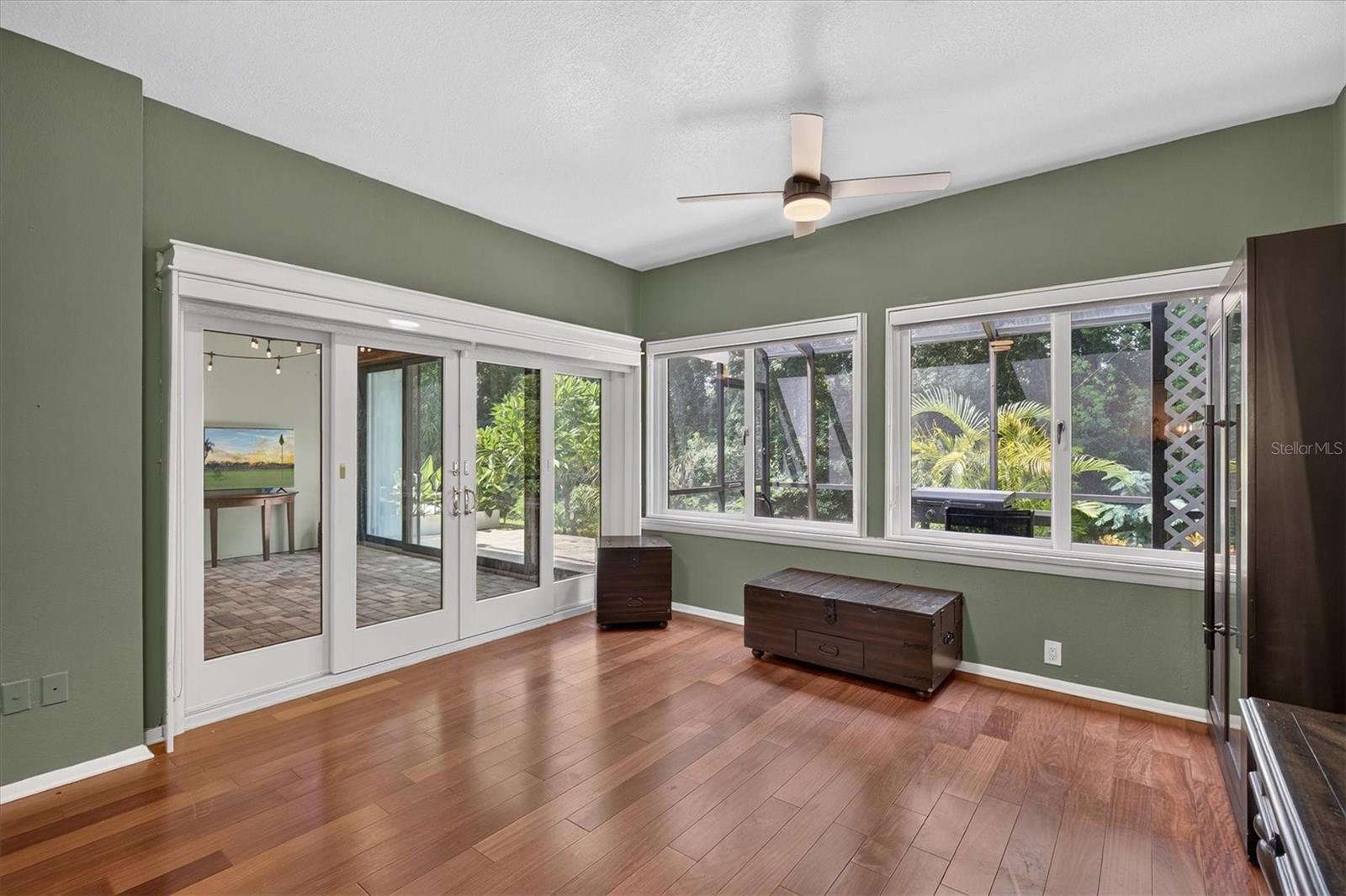 2631 ROYAL LIVERPOOL DR — photo 21