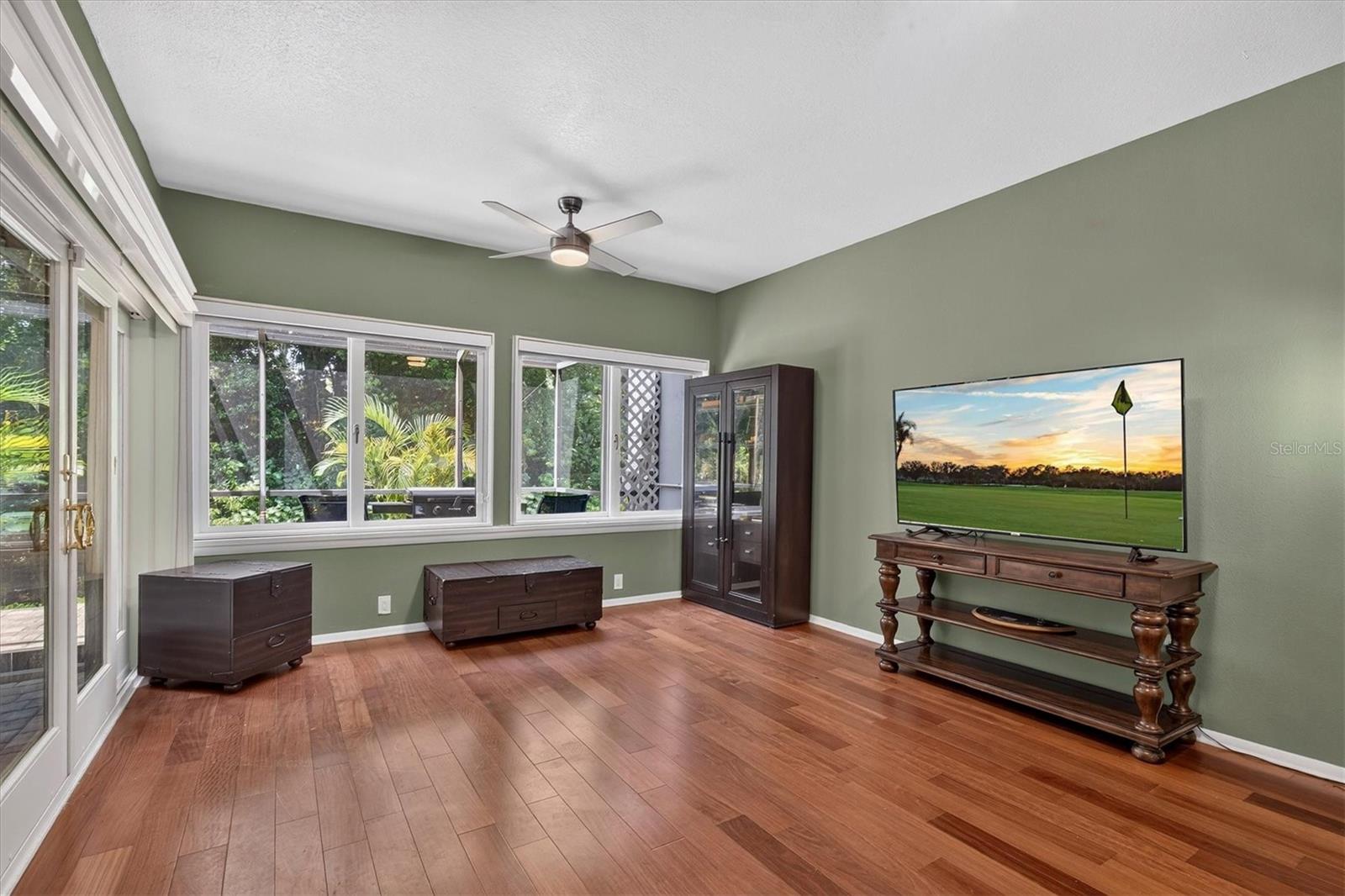 2631 ROYAL LIVERPOOL DR — photo 20