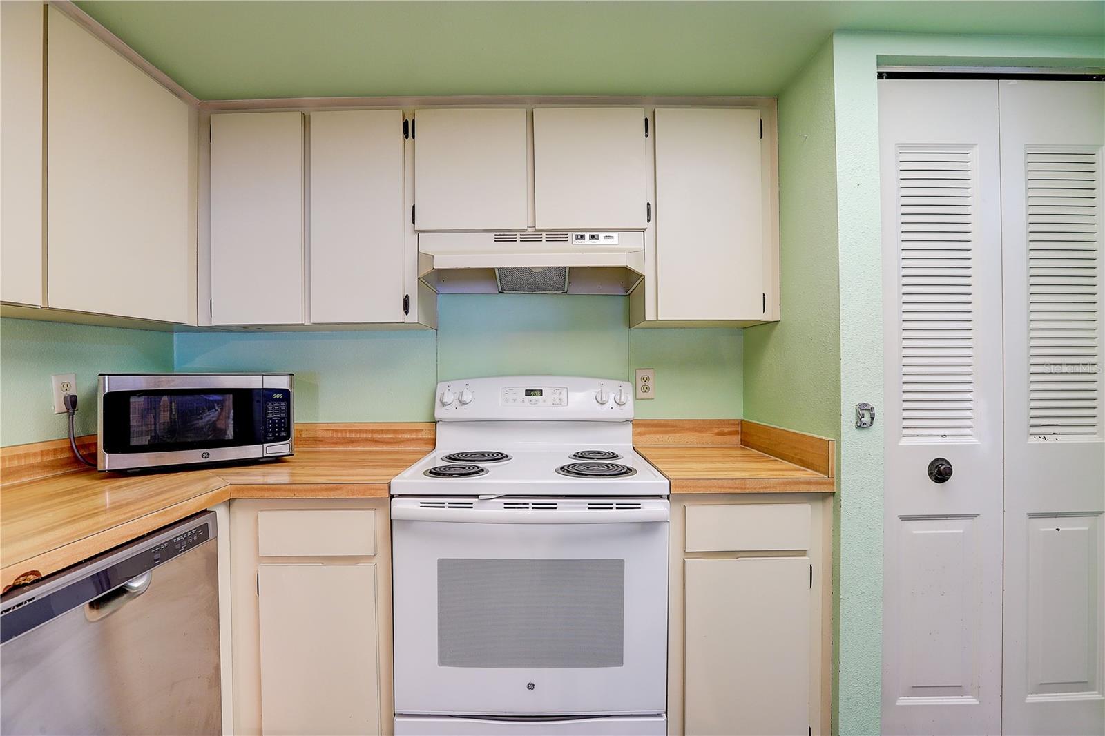 3708 GREENERY CT #108 — photo 11