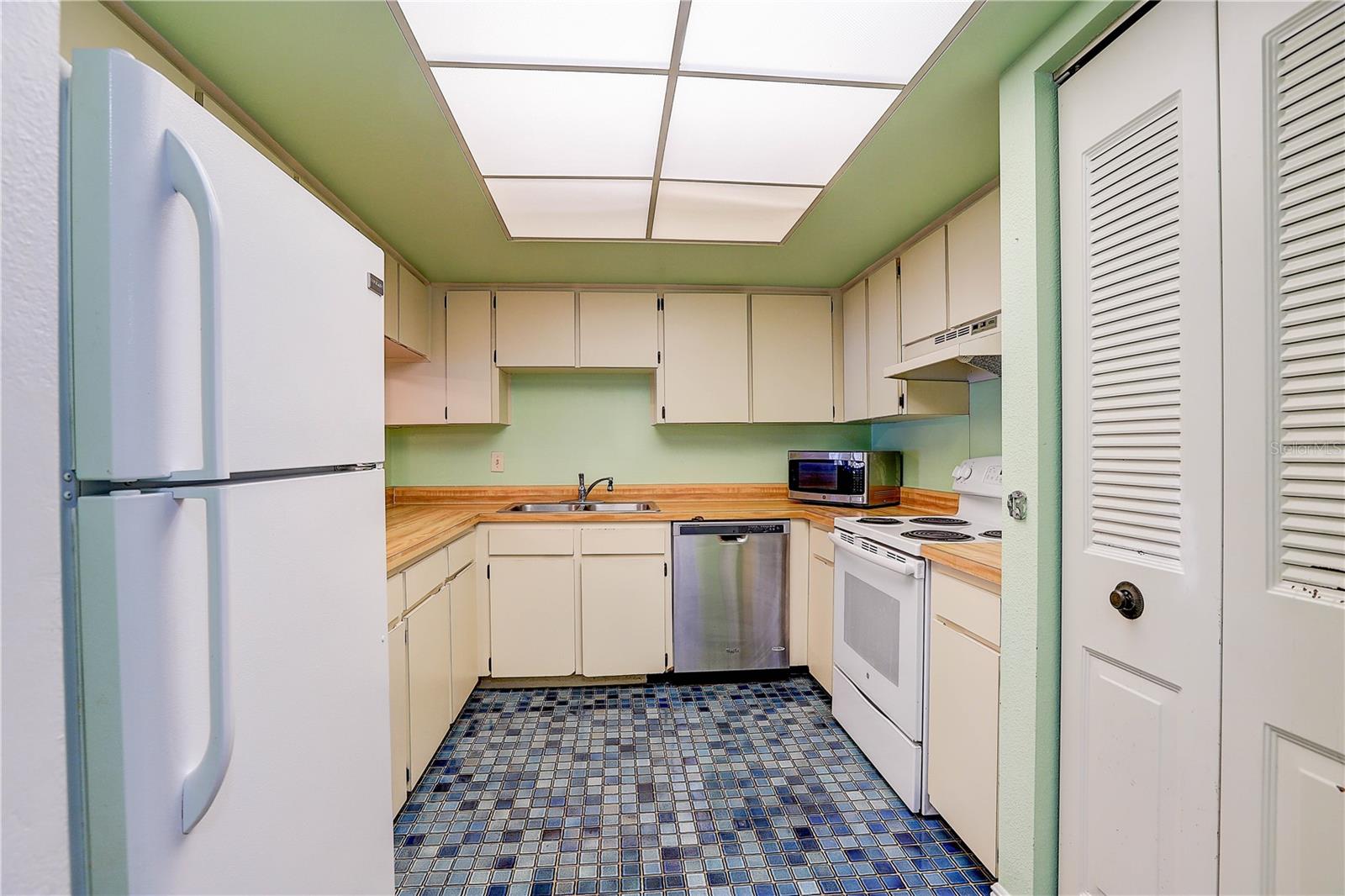 3708 GREENERY CT #108 — photo 10