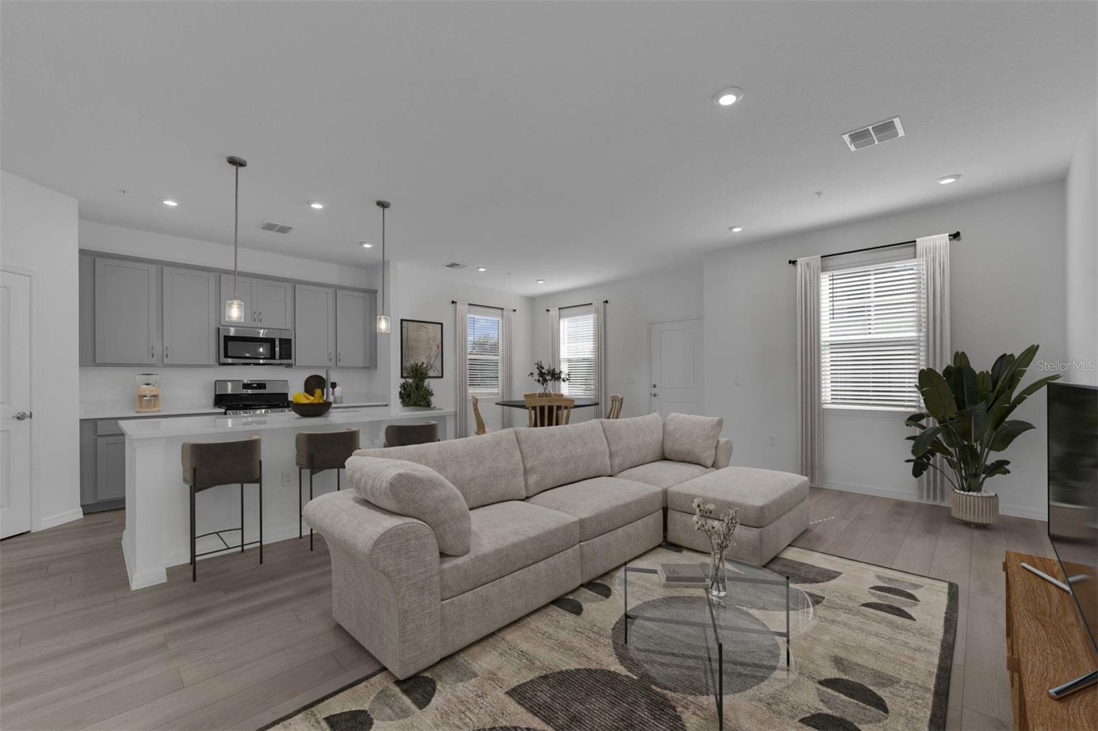 Home in WESLEY CHAPEL — photo 4