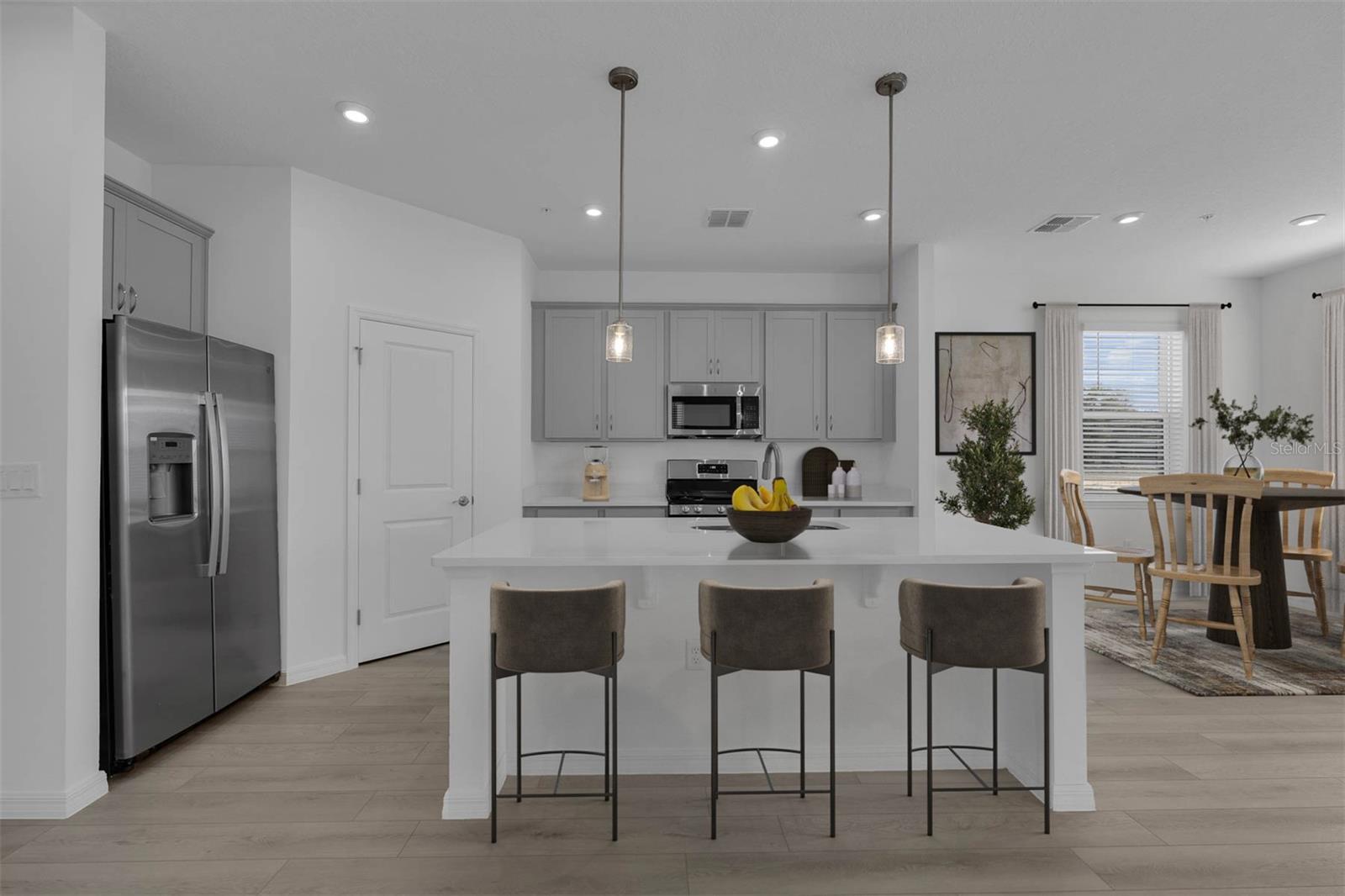 Home in WESLEY CHAPEL — photo 3