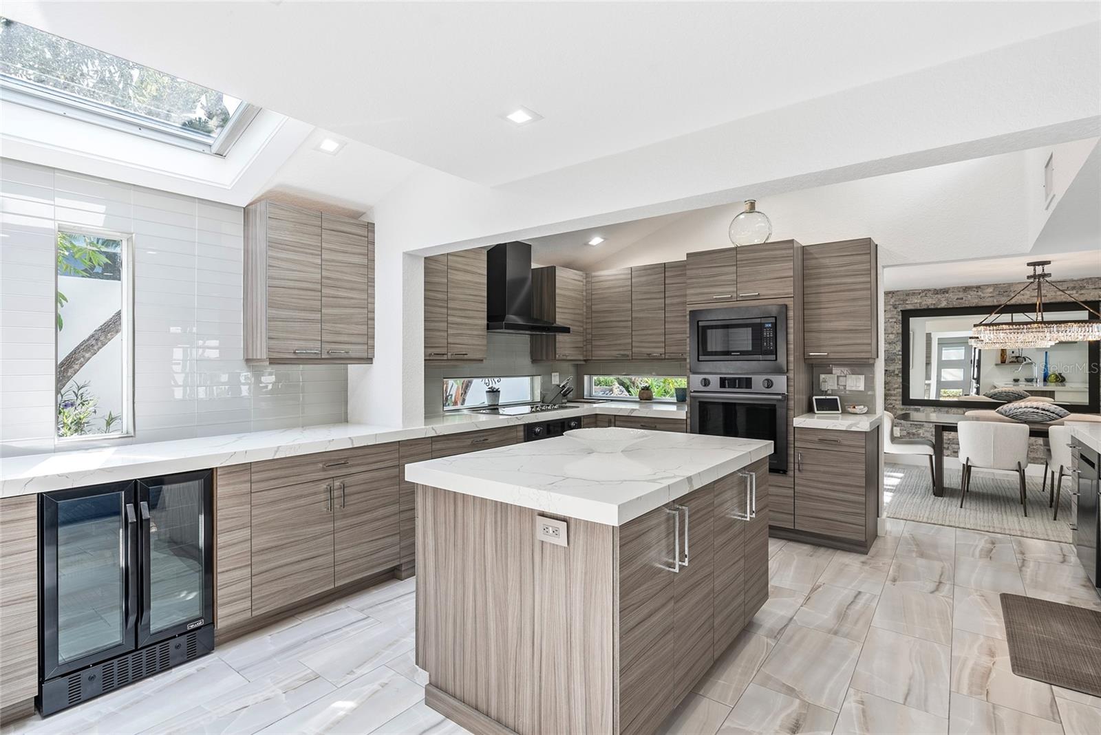 1100 WESTWAY DR — photo 12