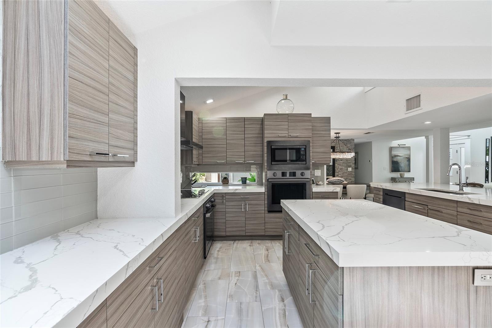 1100 WESTWAY DR — photo 14