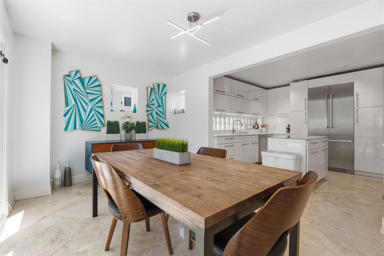 2701 CHAMBRAY LN — photo 11