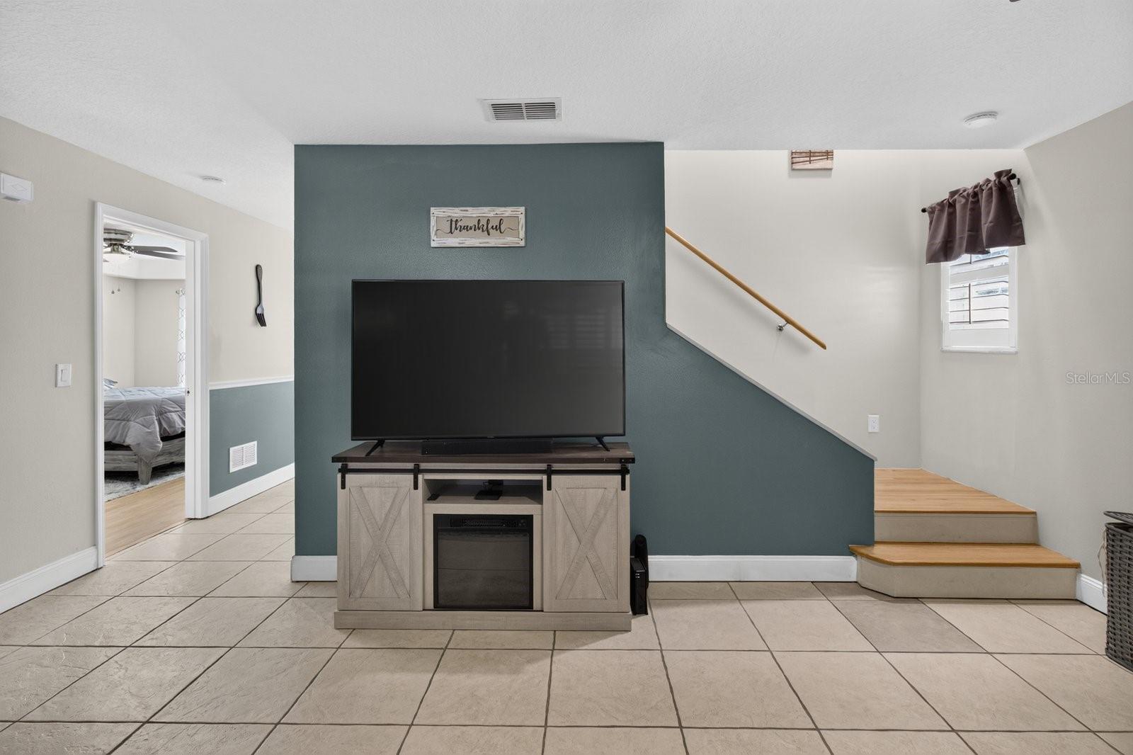 1742 HORSECHESTNUT CT — photo 8