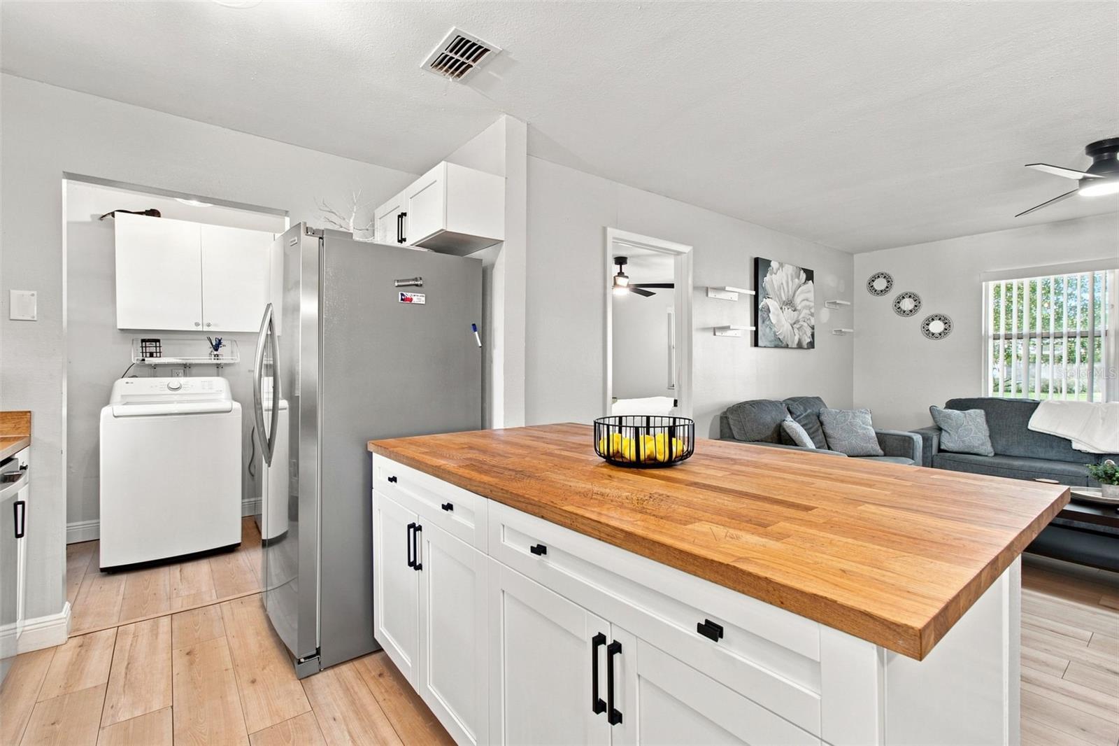 5206 PARADE ST — photo 31