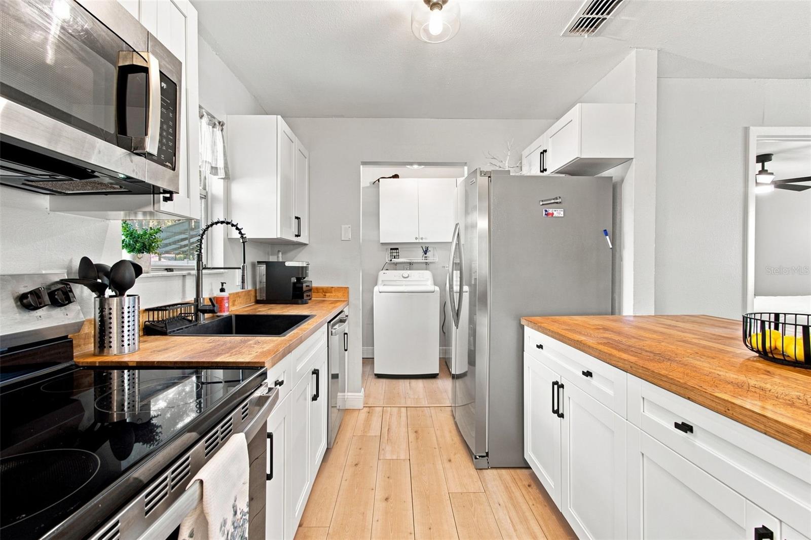 5206 PARADE ST — photo 28