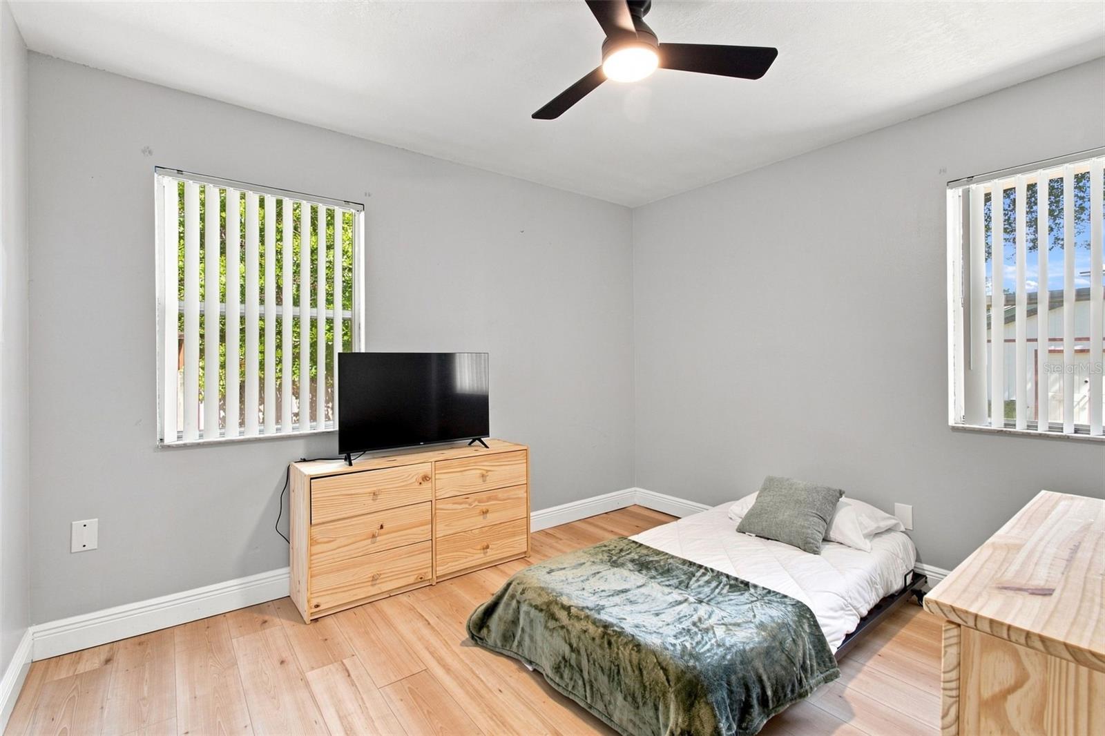 5206 PARADE ST — photo 42