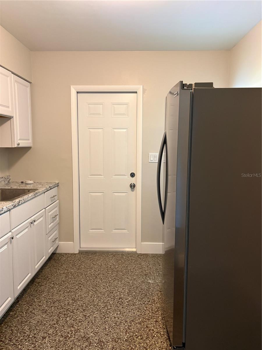 6024 DR MARTIN LUTHER KING JR ST N #6026 — photo 5