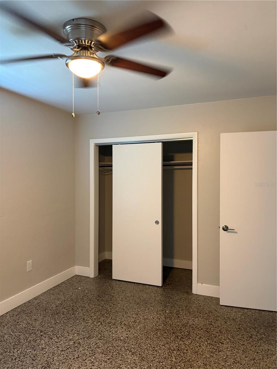 6024 DR MARTIN LUTHER KING JR ST N #6026 — photo 7