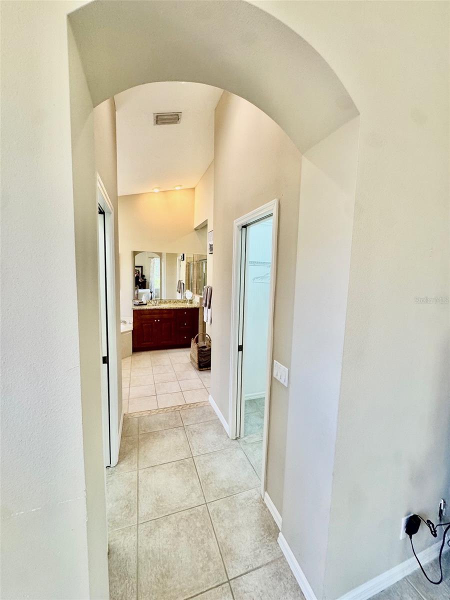 7330 KENSINGTON CT — photo 14