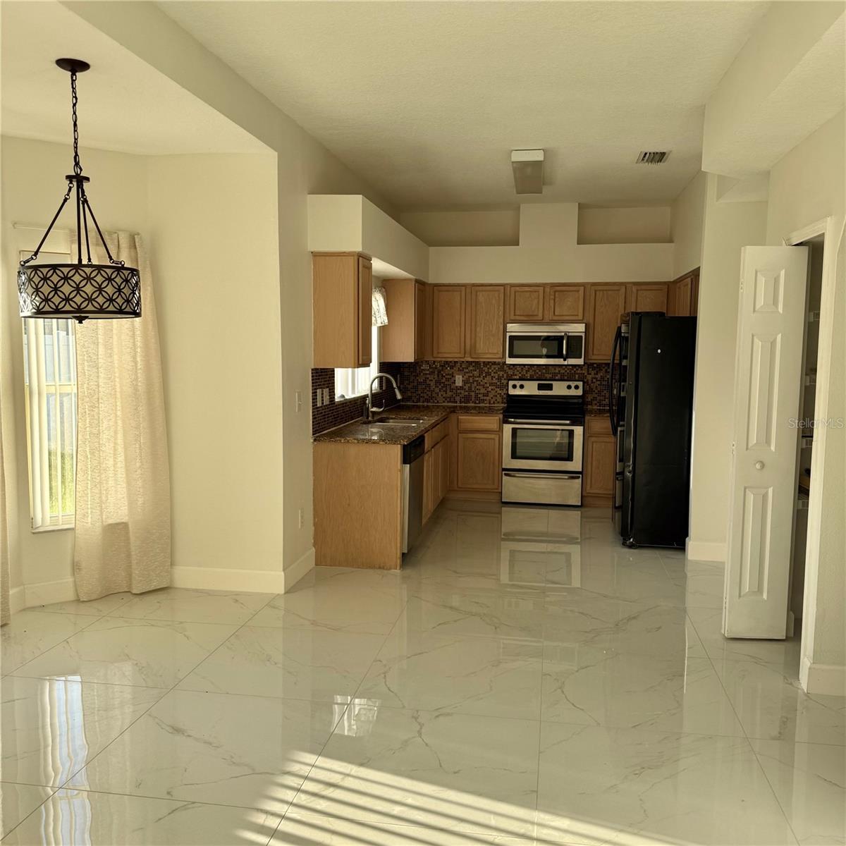 4978 TRINIDAD DR — photo 11